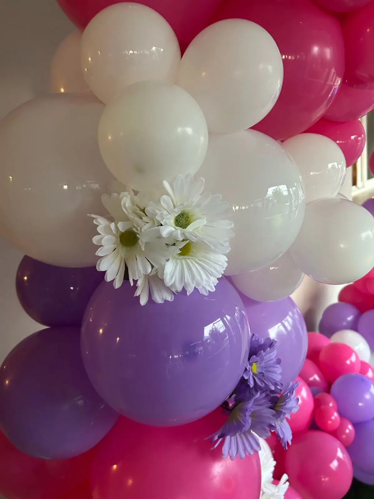 Balloon Graphic